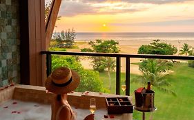 Shangri-la's Rasa Ria Resort & Spa 5*